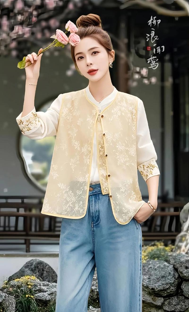 中式服装刺绣